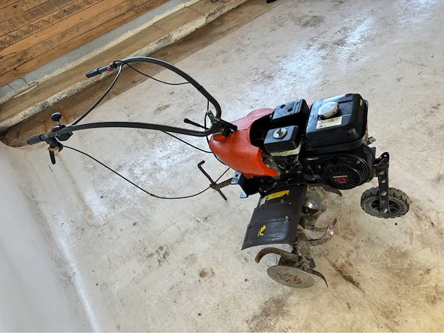 Husqvarna motorhak / grondfrees – honda gx120 – 2v/1a – werkend - afbeelding 7 van  9