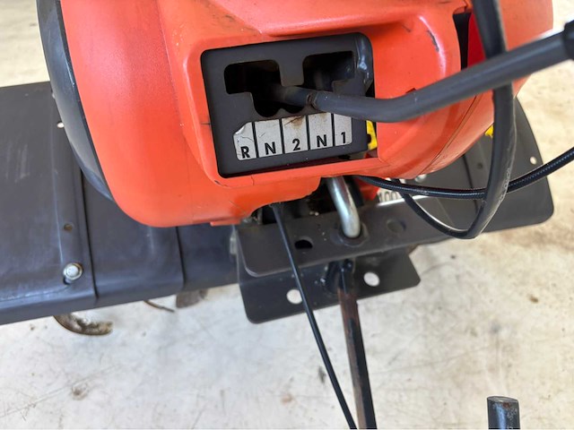 Husqvarna motorhak / grondfrees – honda gx120 – 2v/1a – werkend - afbeelding 5 van  7