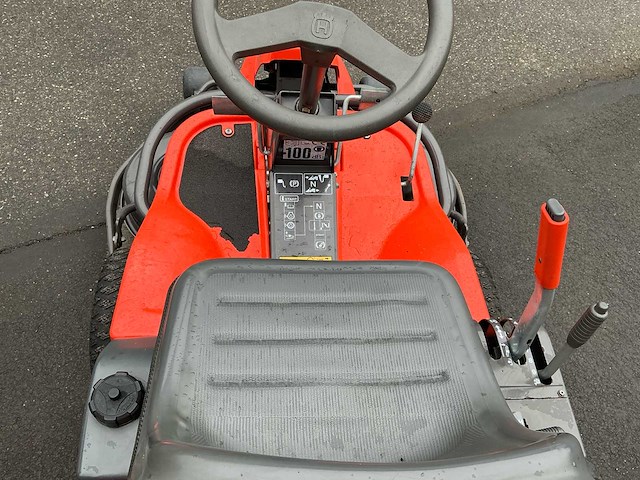 Husqvarna rider 13c zitmaaier - afbeelding 11 van  14