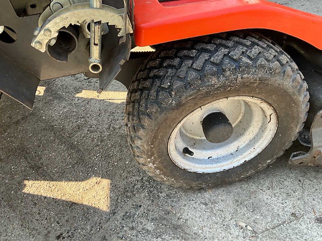 Husqvarna rider zitmaaier - functioneel - afbeelding 16 van  17