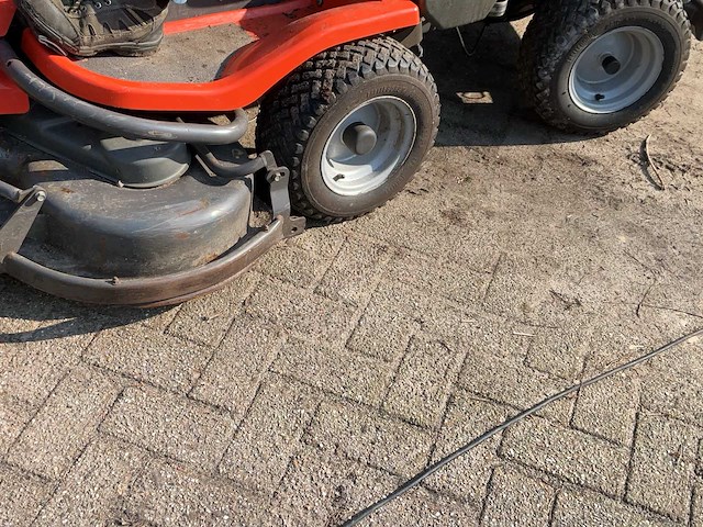 Husqvarna rider zitmaaier - functioneel - afbeelding 17 van  17