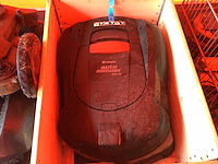 Husqvarna robot grasmaaier - afbeelding 2 van  11