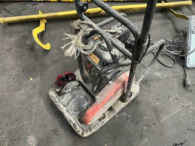 Husqvarna trilplaat - afbeelding 1 van  3