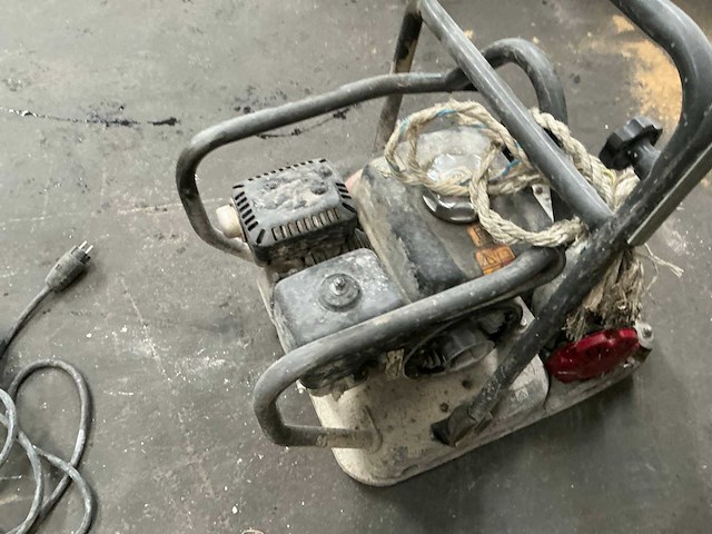 Husqvarna trilplaat - afbeelding 7 van  7