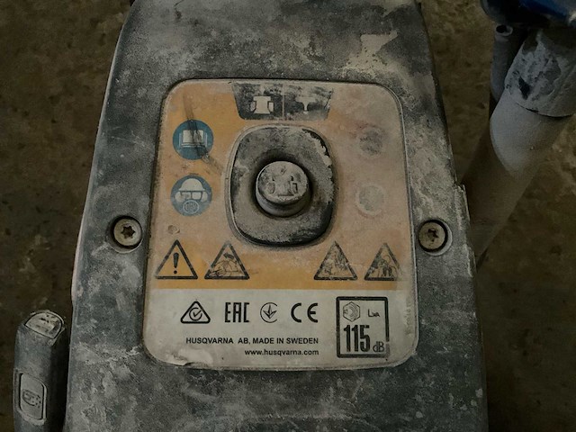 Husqvarna x torq betonzaag - afbeelding 4 van  4