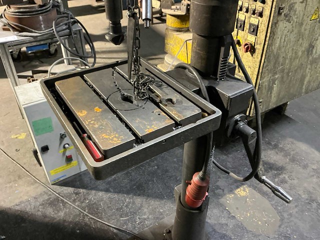 Huvema hu 25 profi kolomboormachine - afbeelding 4 van  7