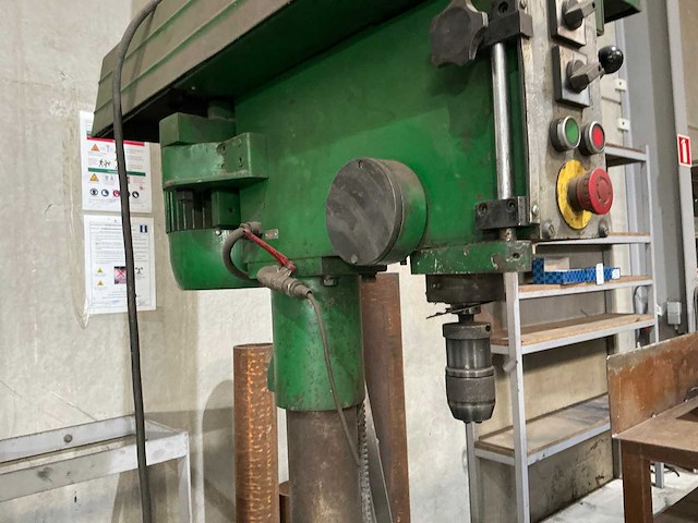 Huvema hu 45 k profi kolomboormachine - afbeelding 3 van  4