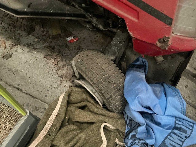 Hvc garden zitmaaier - afbeelding 3 van  4