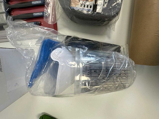 Hvlp spuitpistool set met accessoires en verfproducten - afbeelding 7 van  15