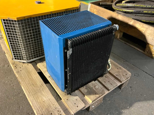 Hydav sca oliekoeler - afbeelding 2 van  4