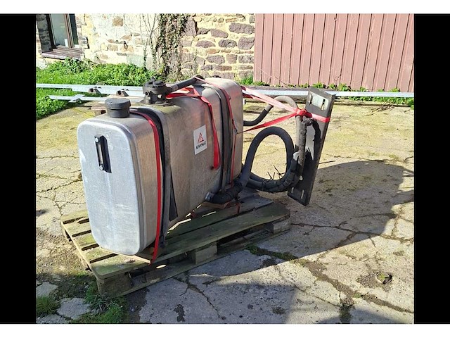 Hydrauliektank - 200l - vrachtwagen onderdeel - afbeelding 1 van  3