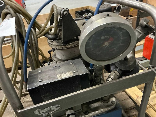 Hydraulisch aggregaat - afbeelding 3 van  5