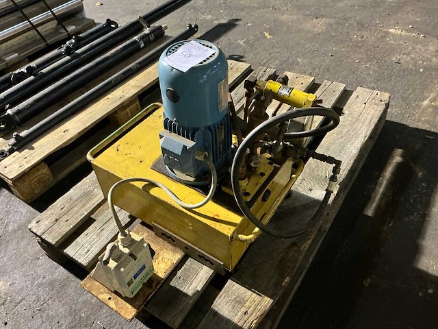 Hydraulisch aggregaat - afbeelding 3 van  4