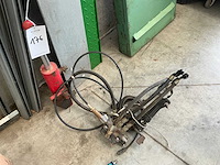 Hydraulisch onderdeel (2x) - afbeelding 1 van  3