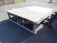Hydraulisch platform voor laden - afbeelding 1 van  17