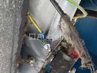 Hydraulisch platform voor laden - afbeelding 17 van  17