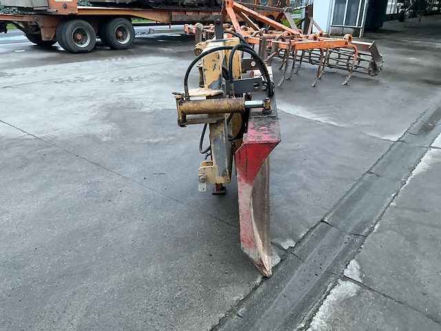 Hydraulisch schuifblad / nivelleerblad (3-punts ophanging) voorladers en accessoires - afbeelding 7 van  10