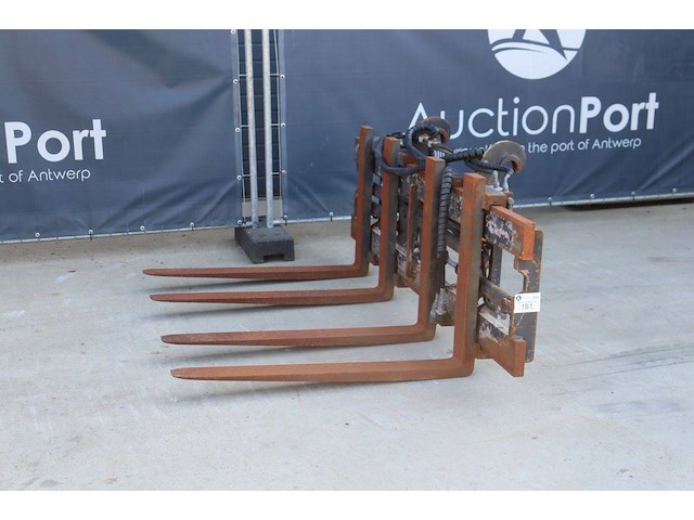 Hydraulisch verstelbaar vorkenbord 5000kg 4lepels voor volvo l60 tot l120 - afbeelding 1 van  1