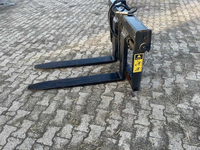Hydraulisch vorkenbord fem 3 met side shift - afbeelding 1 van  9