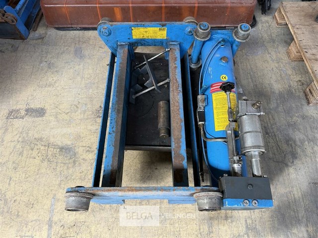 Hydraulische autohefbrug/putkrik slift - afbeelding 1 van  4