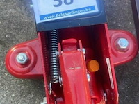 Hydraulische autokrik en werkmat - afbeelding 1 van  4