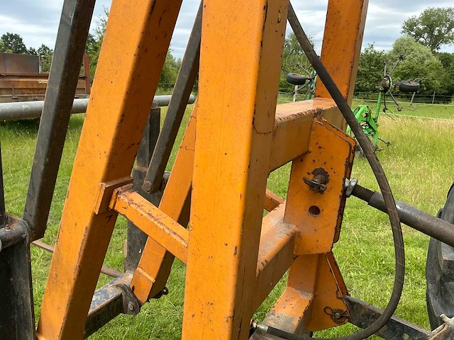 Hydraulische balenhef - afbeelding 8 van  10