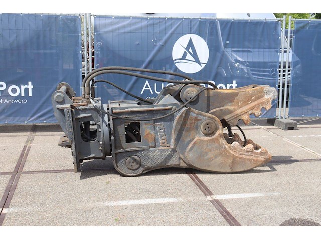 Hydraulische betonschaar - afbeelding 1 van  1