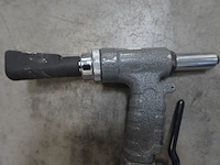 Hydraulische blindklinktang - afbeelding 2 van  2