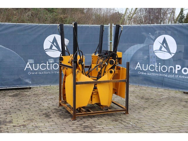 Hydraulische boomverplanters - afbeelding 1 van  1