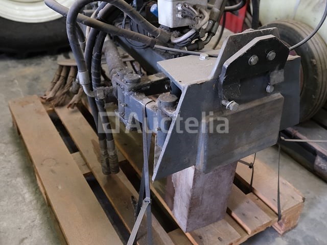 Hydraulische borstel voor veegvoertuig - afbeelding 1 van  8