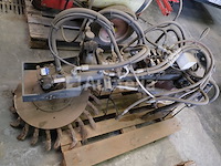 Hydraulische borstel voor veegvoertuig - afbeelding 2 van  8