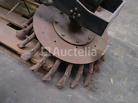 Hydraulische borstel voor veegvoertuig - afbeelding 3 van  8