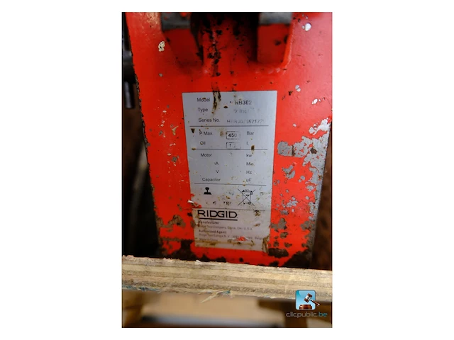 Hydraulische buigmachine met klem en toebehoren - afbeelding 9 van  11