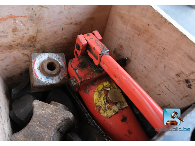 Hydraulische buigmachine - afbeelding 2 van  6