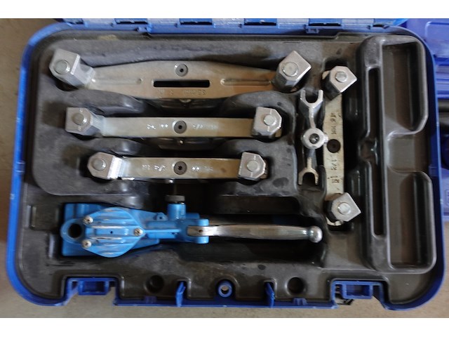 Hydraulische buigtangset geberit - afbeelding 2 van  5