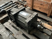 Hydraulische cilinder (4x) - afbeelding 3 van  5