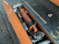Hydraulische cilinder - afbeelding 2 van  2