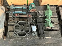 Hydraulische cilinders (8x) - afbeelding 2 van  4