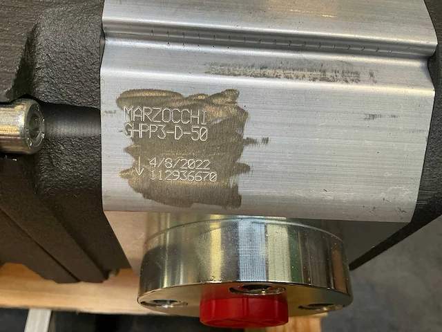 Hydraulische dubbele tandwielpomp - afbeelding 3 van  12