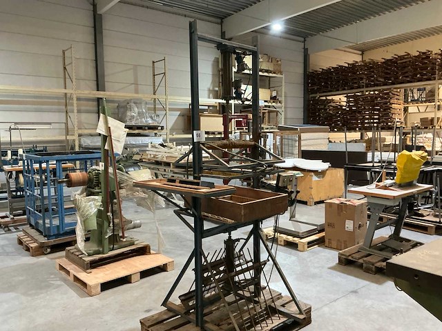 Hydraulische fineerpers - afbeelding 1 van  6