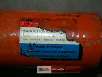 Hydraulische groep + gereedschap - afbeelding 15 van  16