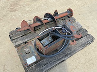 Hydraulische grondboor cw05 - voor minigraver/kraan – incl. boorspiraal - afbeelding 1 van  7
