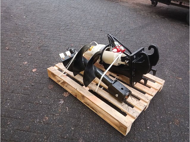 Hydraulische grondboor cw05 2024 voor minigraver - afbeelding 1 van  1