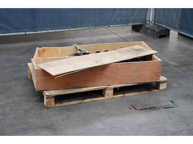 Hydraulische grondboor jpc kv200 2025 nieuw - afbeelding 1 van  1