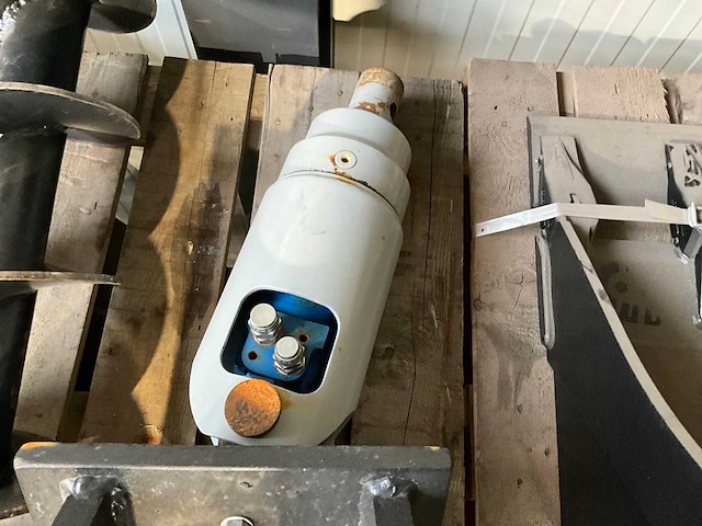 Hydraulische grondboor - afbeelding 3 van  5