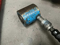 Hydraulische hand ponsmachine - afbeelding 2 van  7