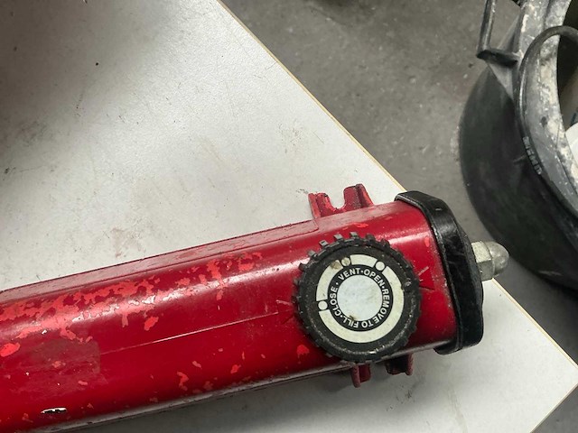 Hydraulische handpers - afbeelding 3 van  4