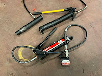 Hydraulische handpomp (2x)