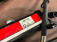 Hydraulische handpomp (2x) - afbeelding 3 van  6