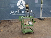 Hydraulische handpomp enerpac p142 - afbeelding 1 van  1